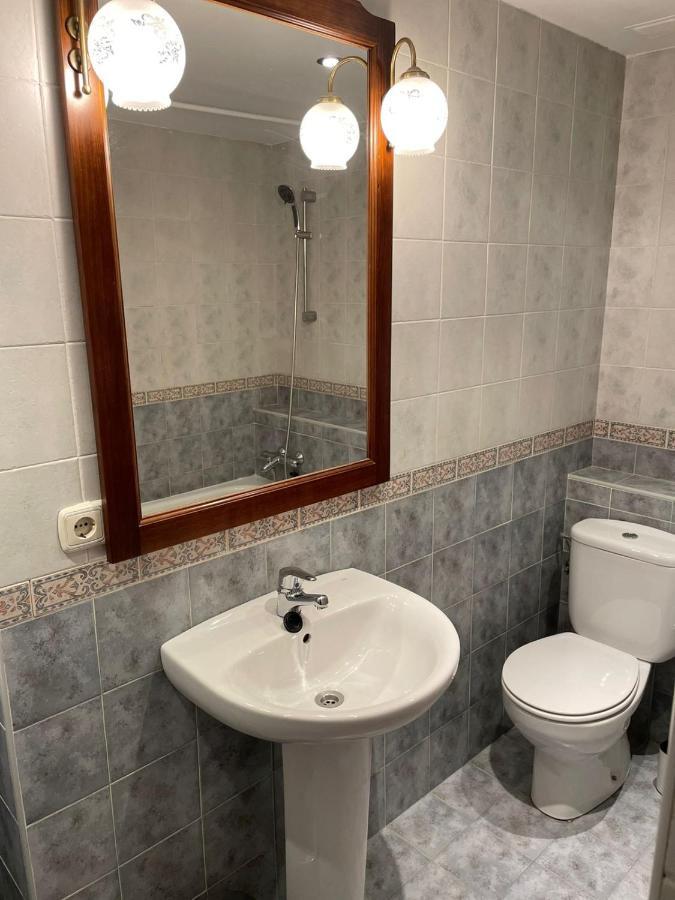 Apartmán Precioso Y Acogedor Cerca De Pistas By Renttarter Incles Exteriér fotografie