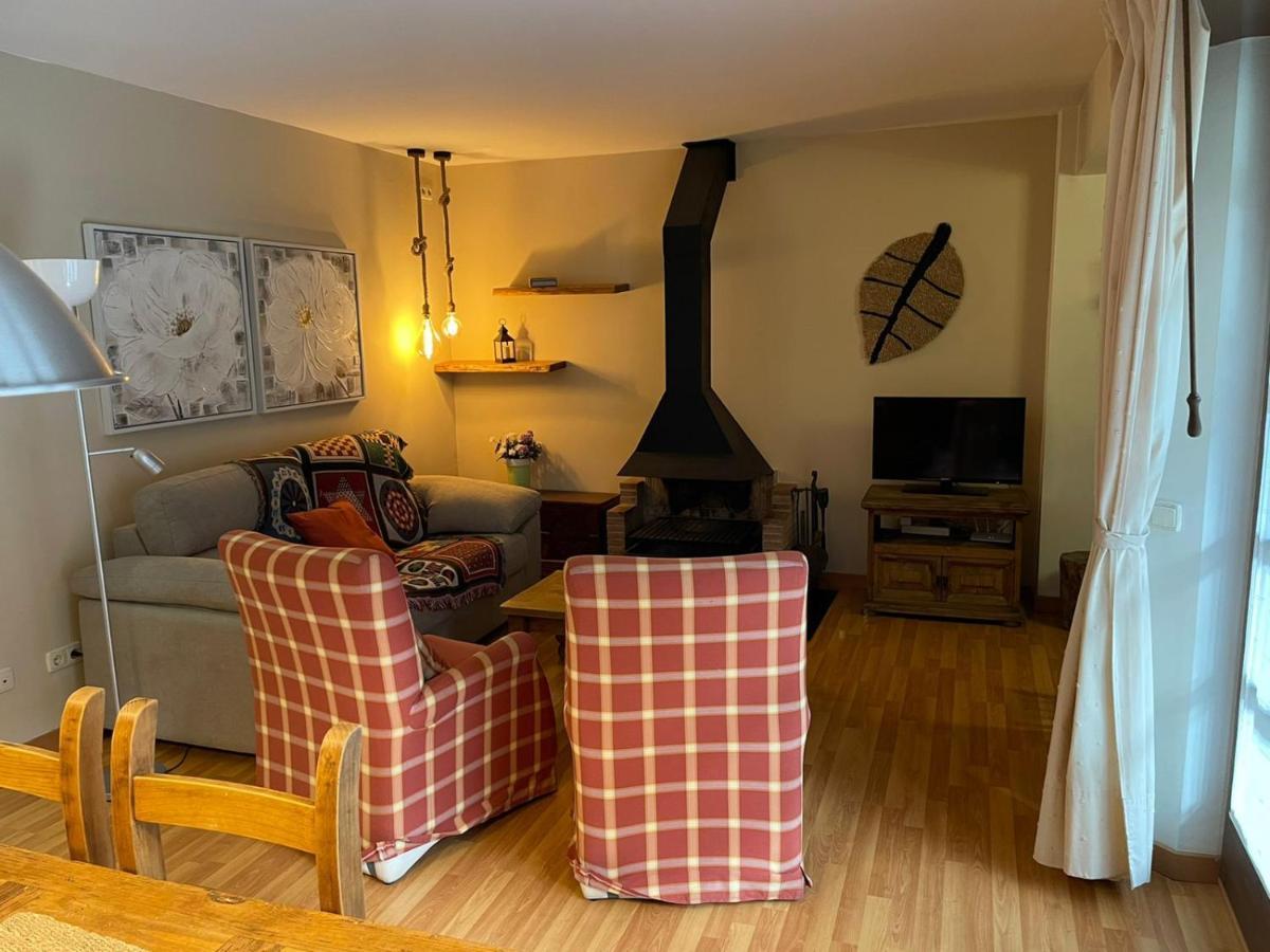 Apartmán Precioso Y Acogedor Cerca De Pistas By Renttarter Incles Exteriér fotografie