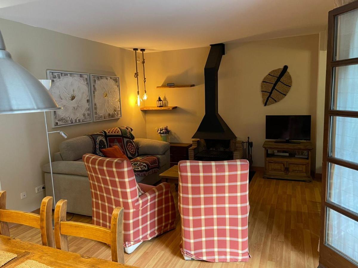 Apartmán Precioso Y Acogedor Cerca De Pistas By Renttarter Incles Exteriér fotografie