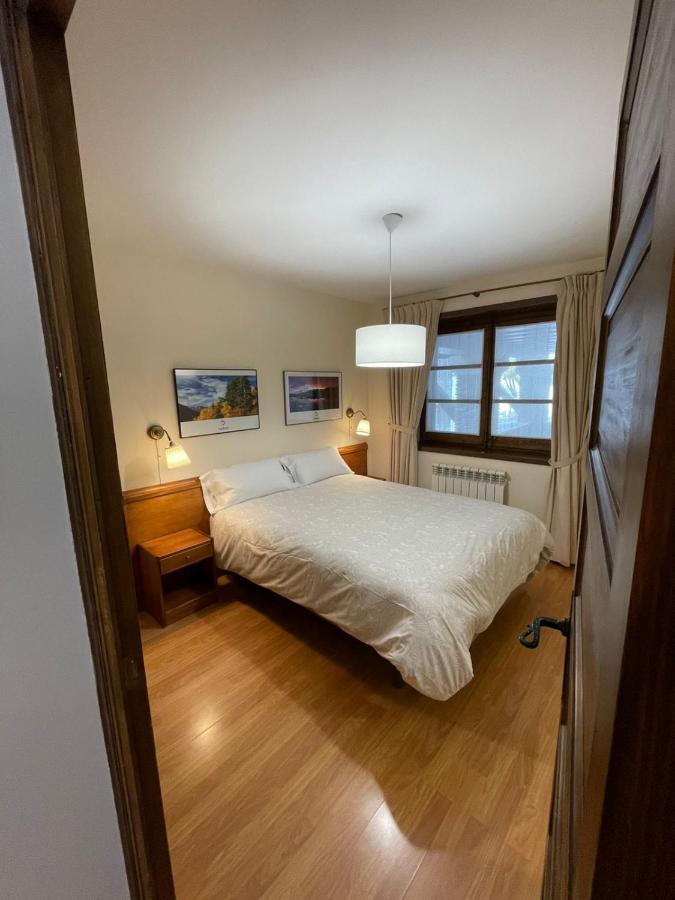 Apartmán Precioso Y Acogedor Cerca De Pistas By Renttarter Incles Exteriér fotografie